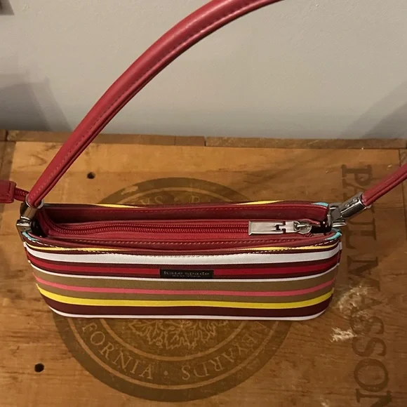 Kate Spade Vintage NWOT Purse - Picture 5 of 11